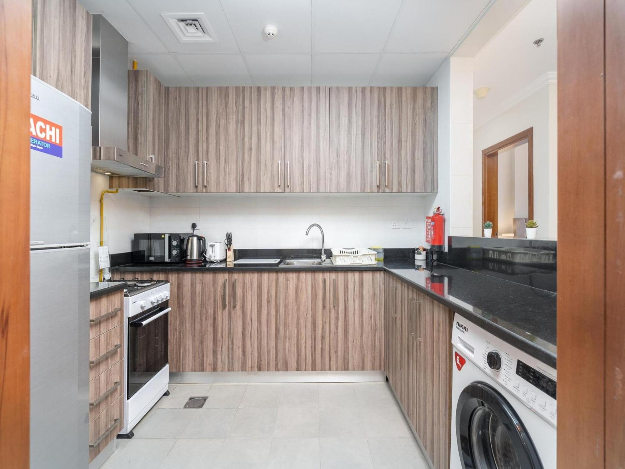 Luxe Apartments Near Dubai Mall Burj Khalifa Pool Gym Parking 外观 照片