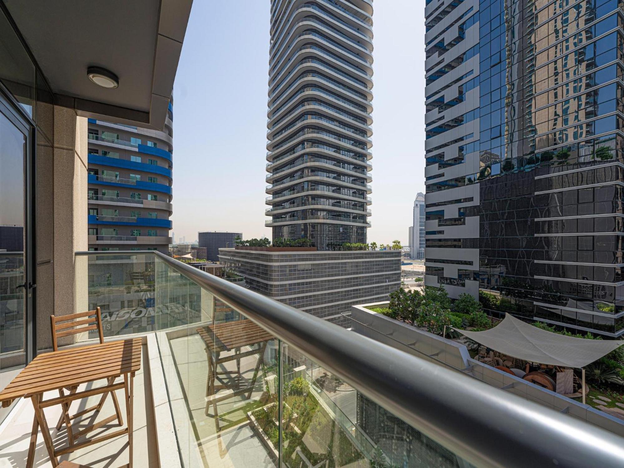 Luxe Apartments Near Dubai Mall Burj Khalifa Pool Gym Parking 外观 照片