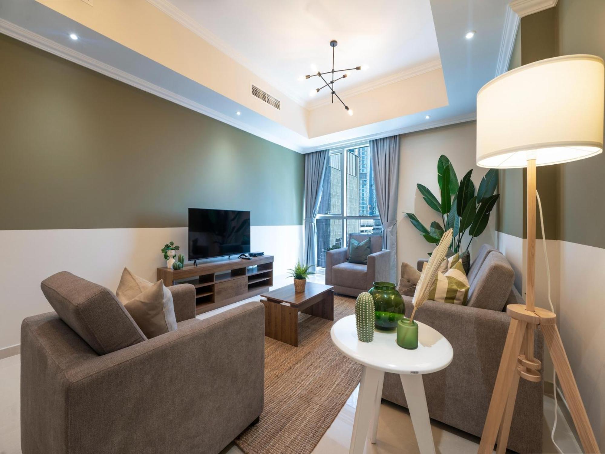 Luxe Apartments Near Dubai Mall Burj Khalifa Pool Gym Parking 外观 照片